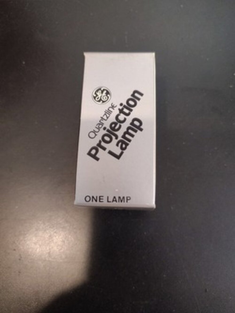 GE General Electric Quartzline Projection Lamp Light Bulb 600w 120V DYS/DYV/BHC